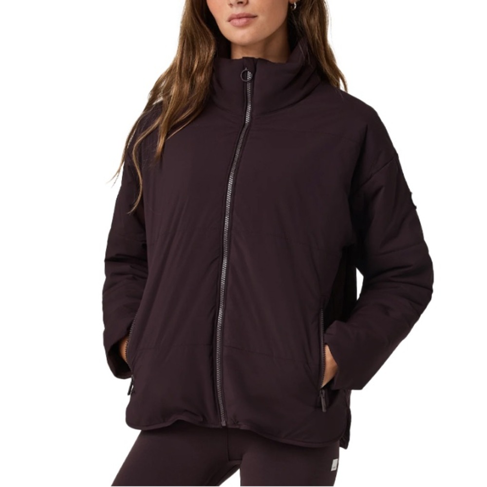 Vuori Women's Dark Puffer Jacket